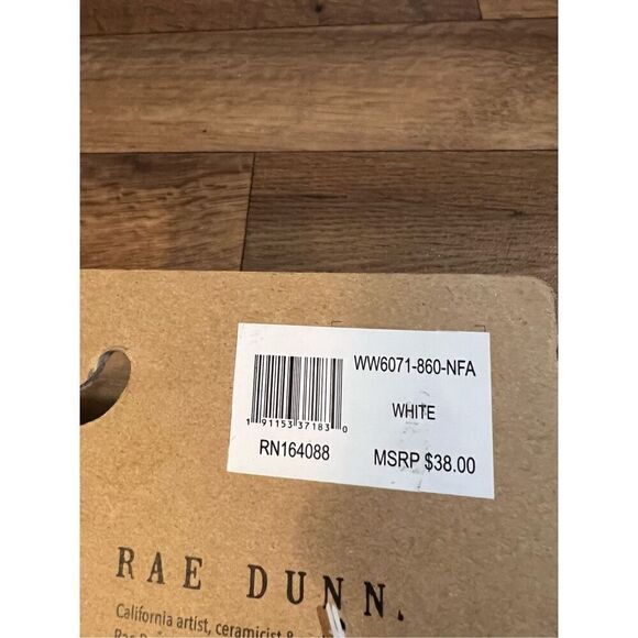 Rae Dunn USA Flag Slippers Woman’s Size Small 5-6 NEW MSRP $38 - Picture 9 of 9